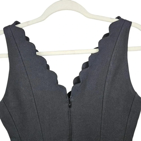 New With Tag Banana‎ Republic Black Scallop Edge Stretch Sheath Dress Size 6 - Picture 6 of 10